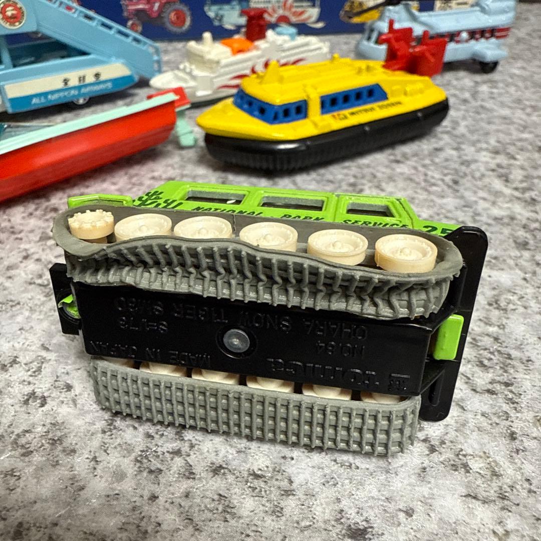 い*ご様 希少　トミカ陸海空のりものセット（一台欠品）