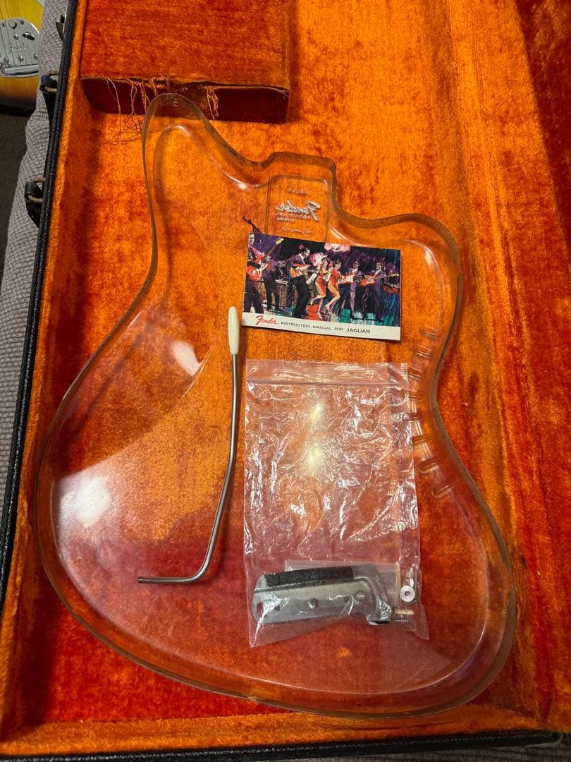 Fender Jaguar Sunburst 【1966年製】 塗装状態良