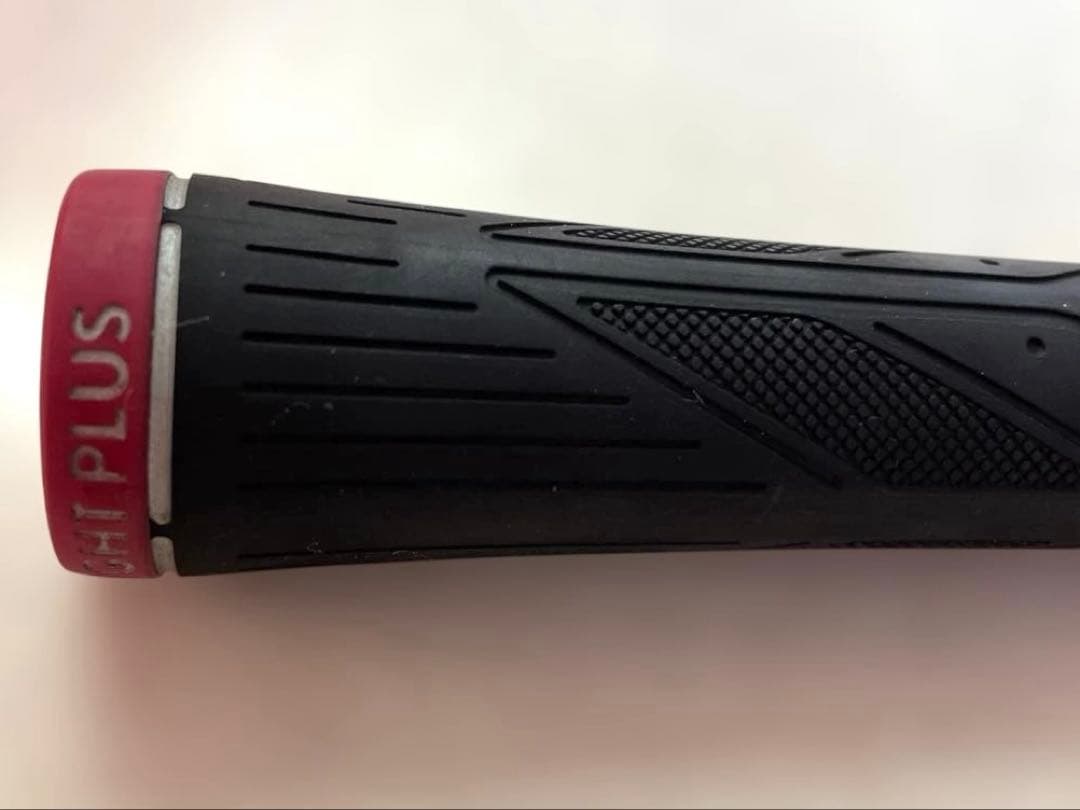 ゼクシオ12 レディース　アイアン　6番　希少　Rシャフト ボルドー