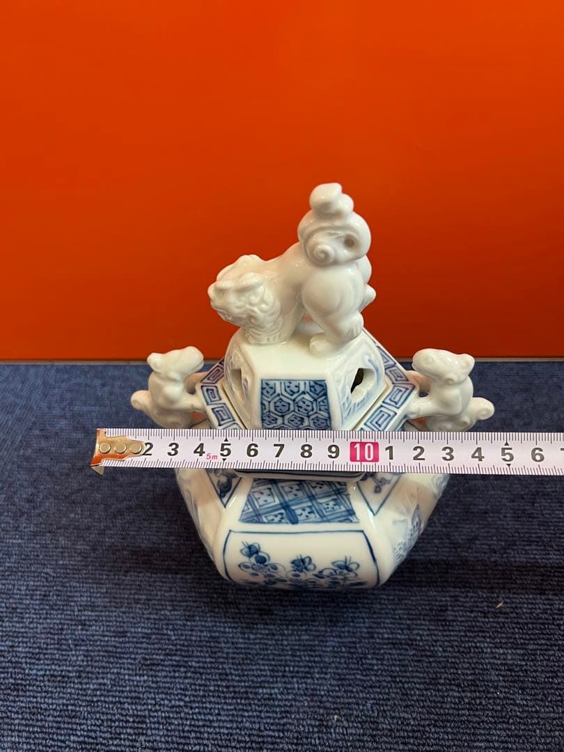 1212  鍋島焼　染付松竹梅　獅子香炉　未使用