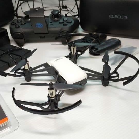 ドローン Tello 送信機 フルセット（VRゴーグル付き）
