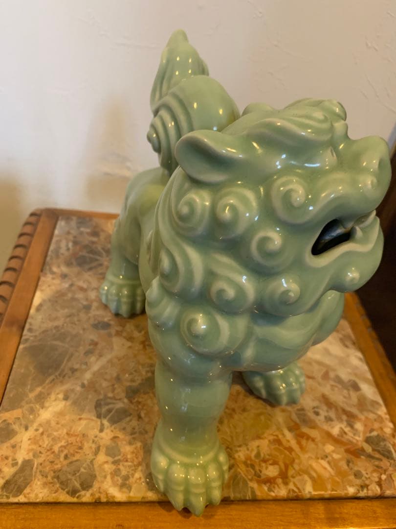 青磁　唐獅子　艶々　獅子　魔除け　厄除け