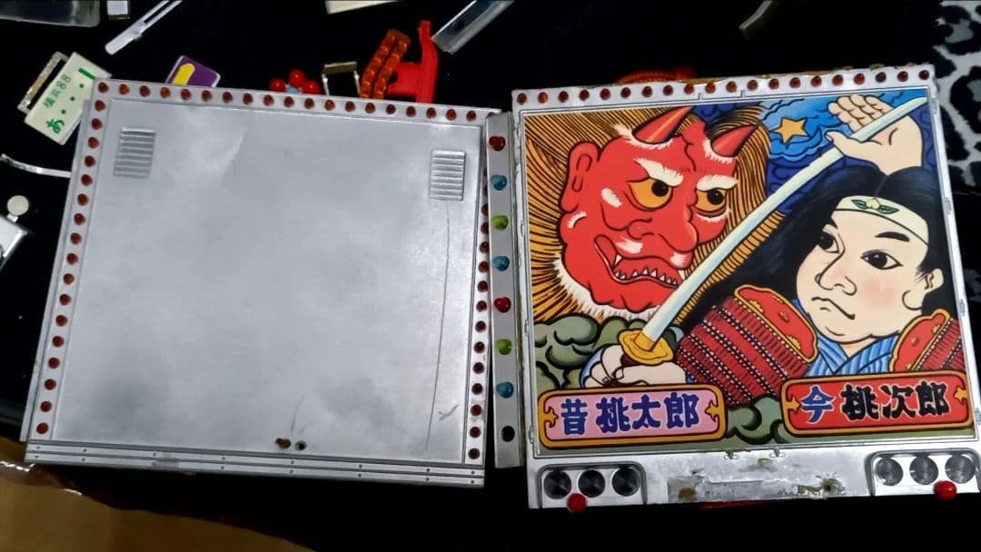 【kanto2020さま専用】デコトラ　ジャンク品、パーツ・ステッカー詰め合わせ