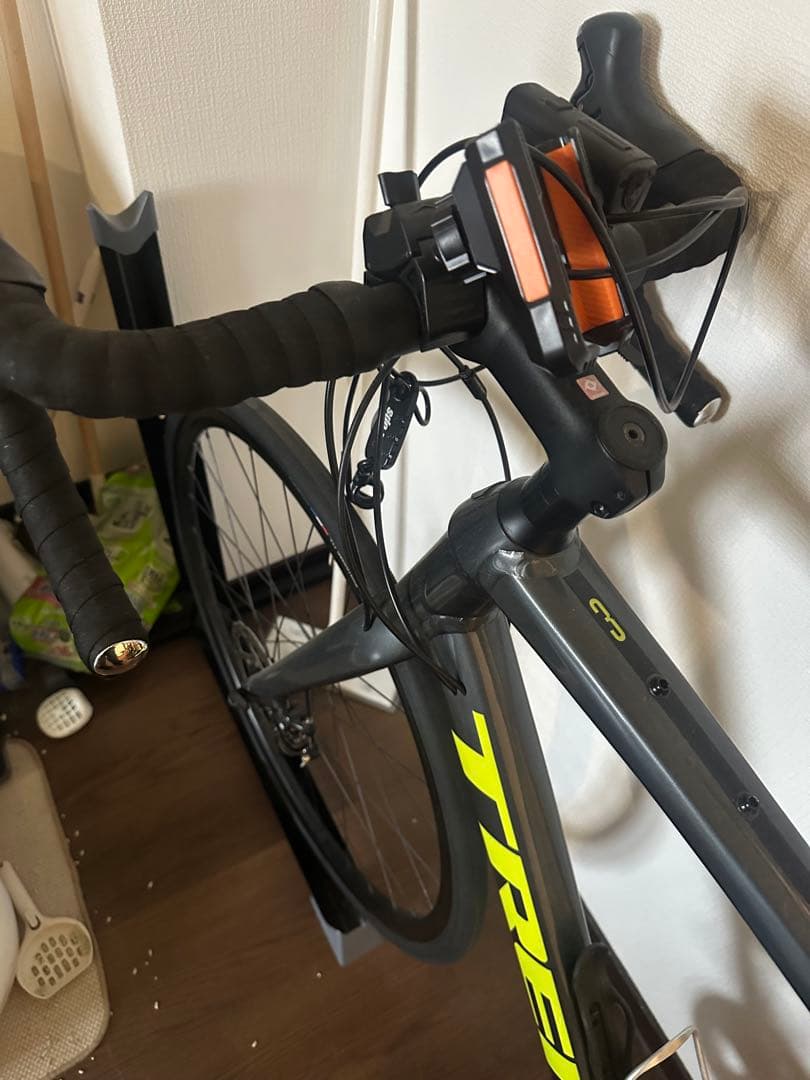 Trek Domane AL 3 Disc サイズ56 スポーツロードバイク