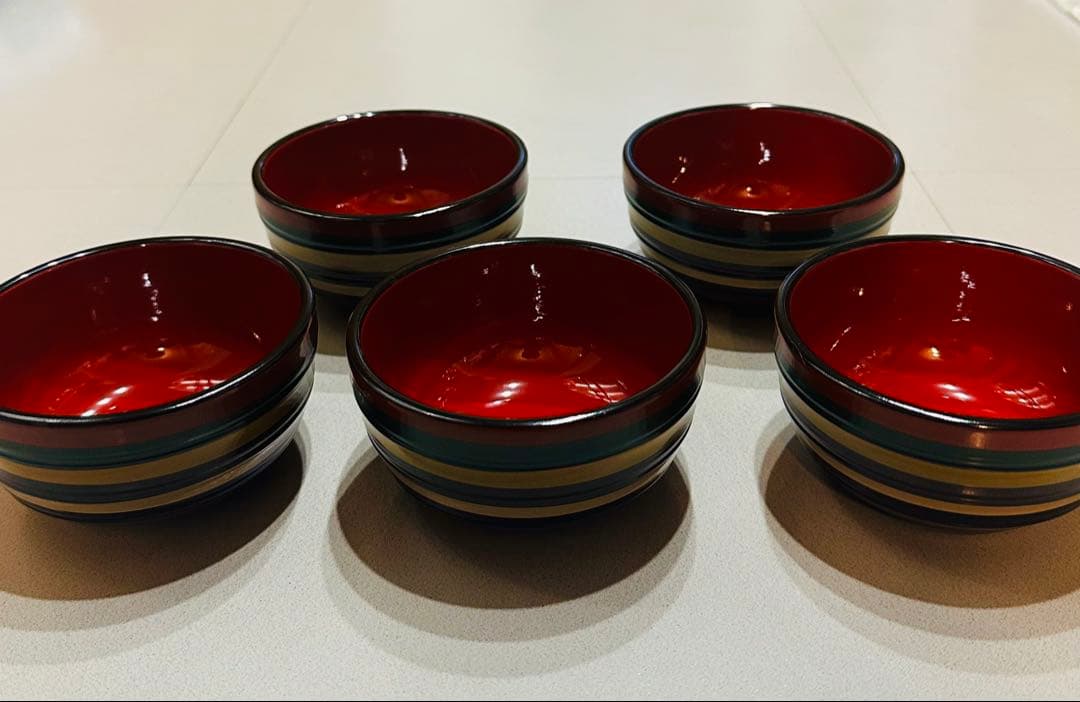 【新品未使用】讃岐彫 香川の漆器『独楽塗（こまぬり）の栞』 鉢1個 椀5個セット