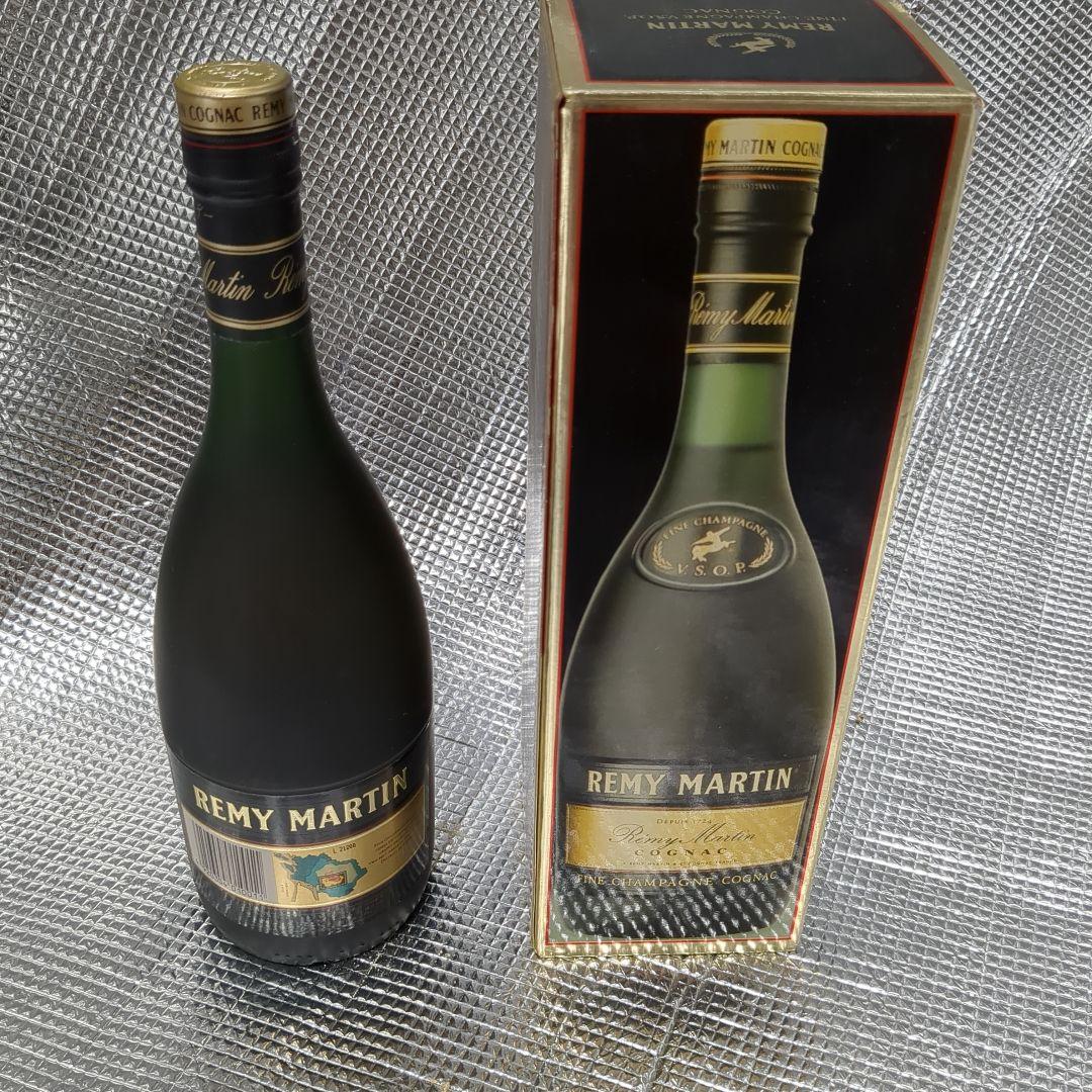 REMY MARTIN コニャック VSOP 750ml 箱入り　古酒