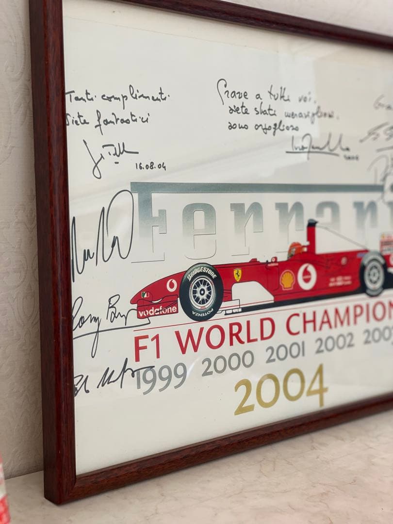 F1 世界選手権 サイン入り印刷物 2004年