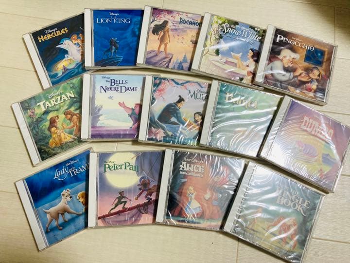 限定　Disney『サントラコレクションBOX＆マジカルストーリーズ』セット