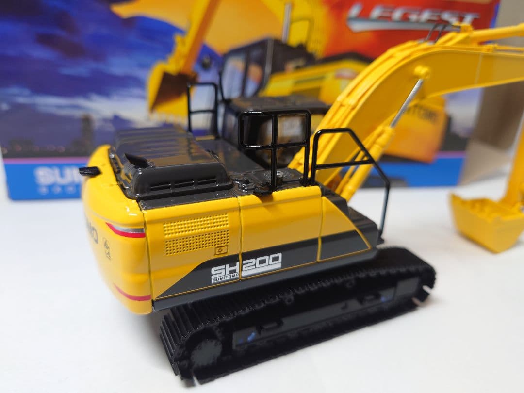 住友建機　SH200-8 1/50