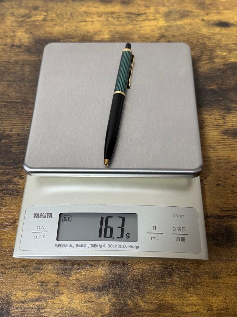 未使用に近い　K400 緑天冠　ペリカン　スーベレン　　ボールペン　M ドイツ製