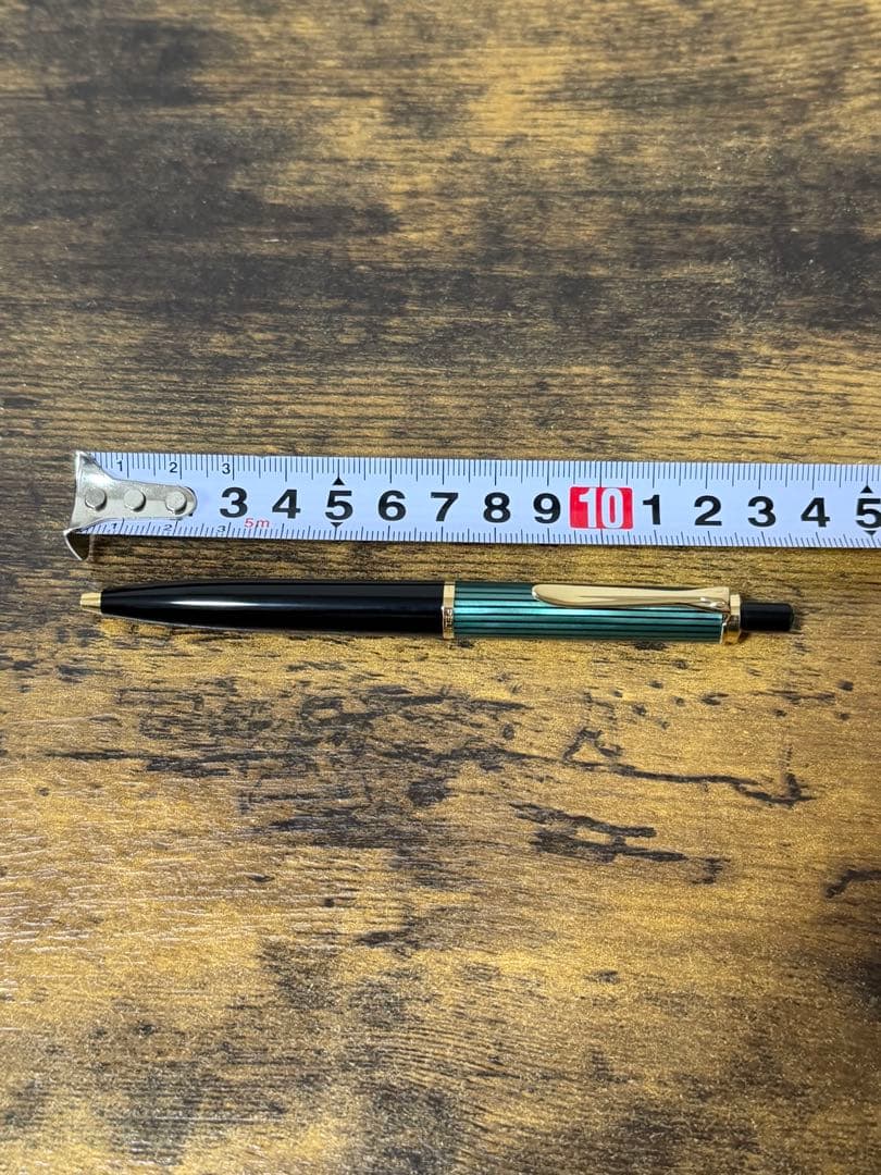 未使用に近い　K400 緑天冠　ペリカン　スーベレン　　ボールペン　M ドイツ製