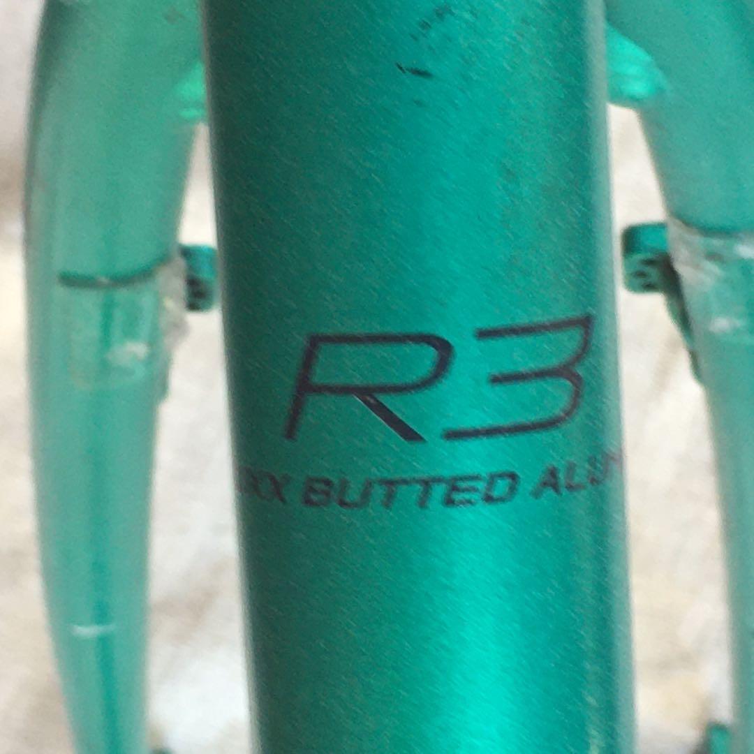 フレームのみ GIANT ESCAPE R3 Sサイズ