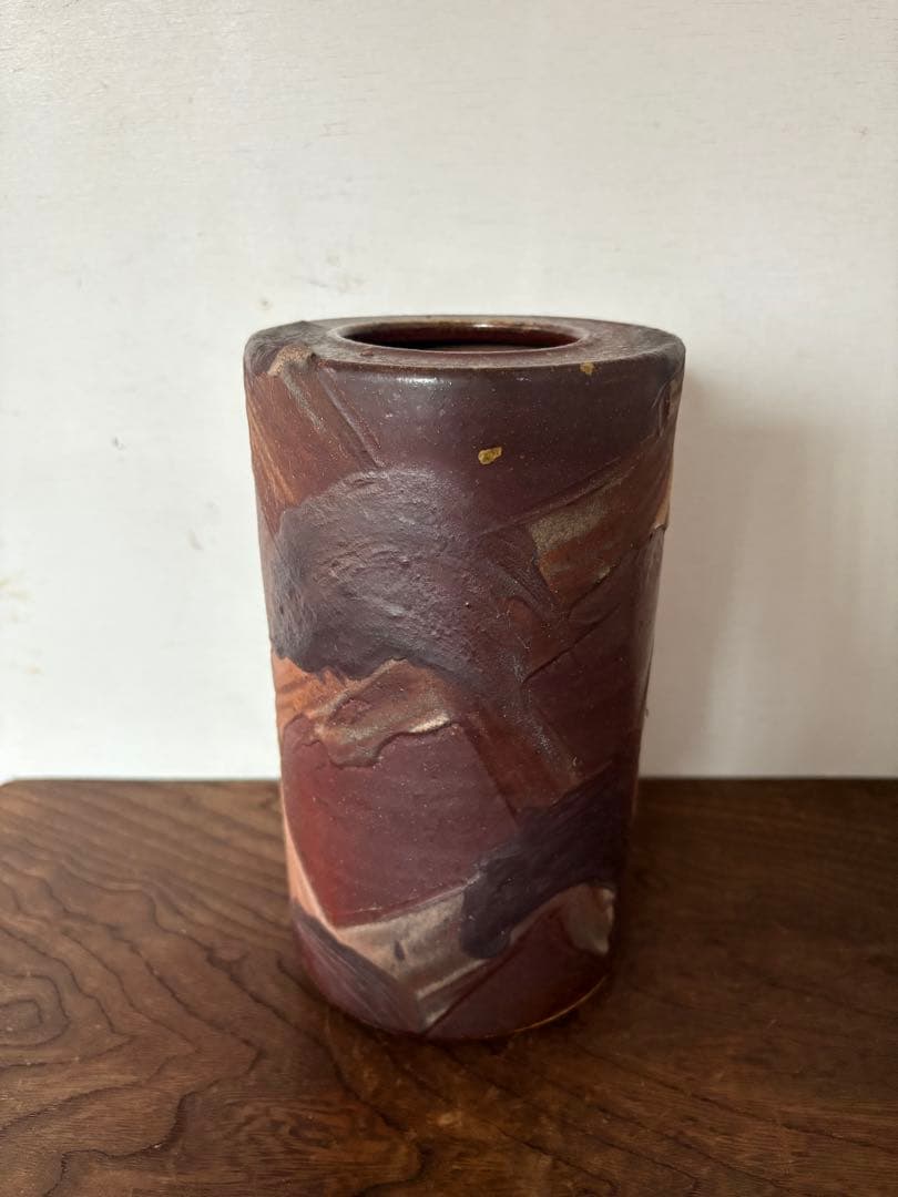 松崎健　焼締刷毛目文花入　共箱　未使用品