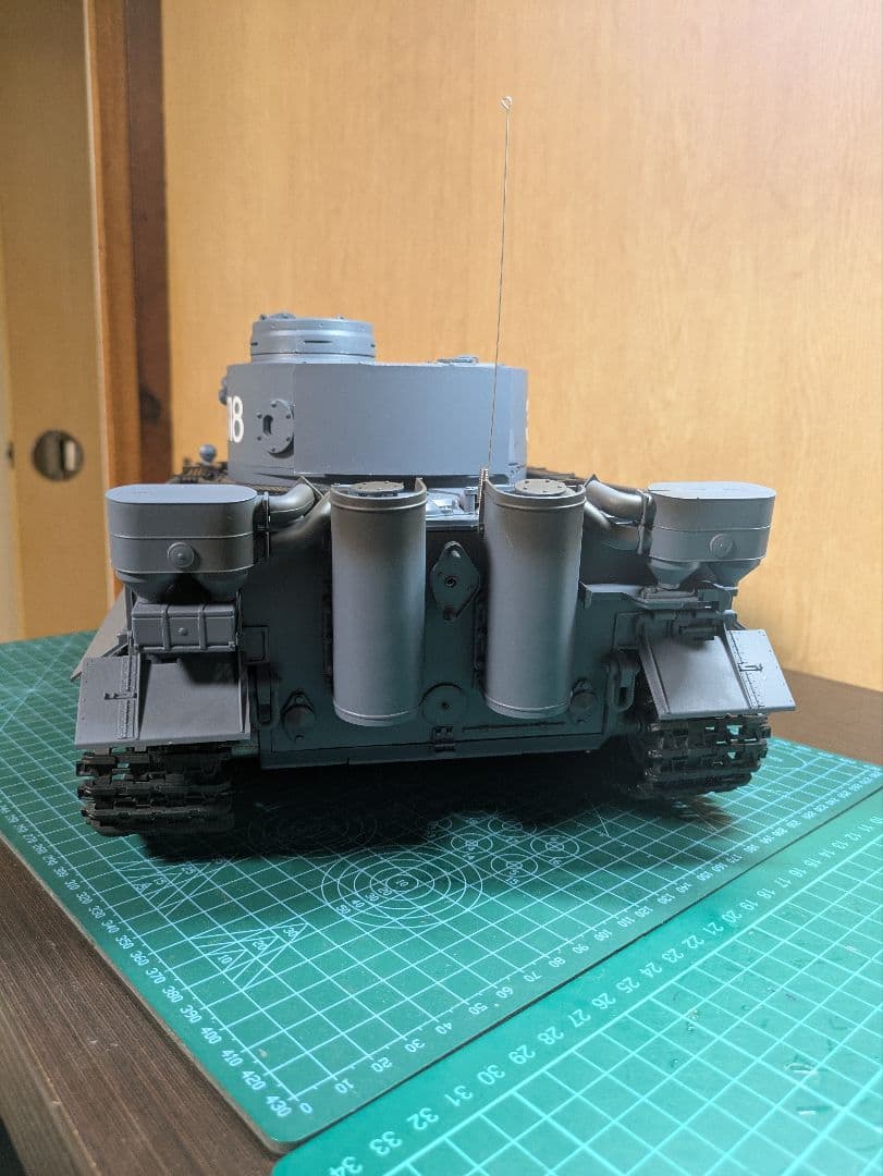 ヘンロン1/16ラジコン戦車TIGER1