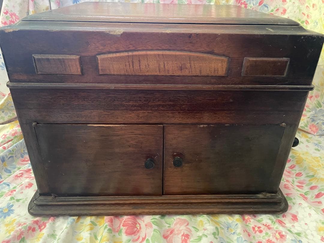 ZEPPELIN 手巻き蓄音機 木製キャビネット 昭和初期 アンティーク 現状品