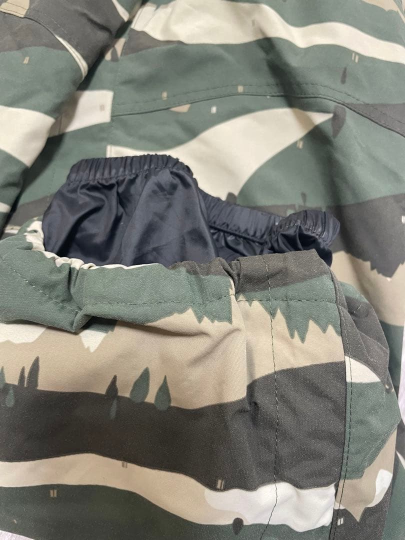 【美品】ノースフェイス　スノーウェア　120 キッズ　スノボ　つなぎ　男女