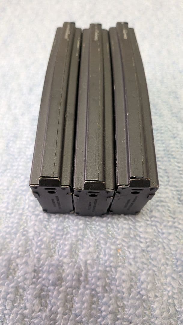 絶版　東京マルイ　スタンダード電動ガン　M4 s-systemマガジン3本付