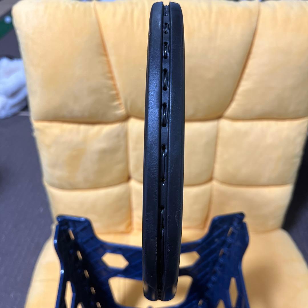 ULTRA 100 V4.0 ノアール　グリップ2