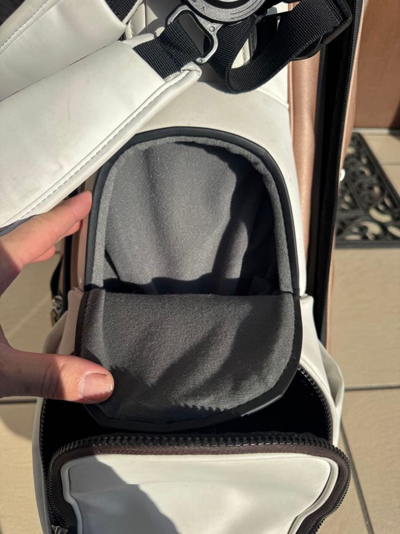 希少カラー　美品　ベゼル　キャディバッグ　VESSEL PLAYER 3.0