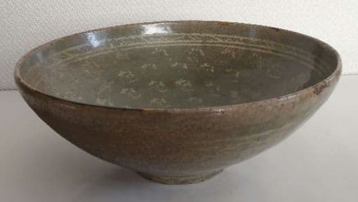 高麗青磁象嵌大鉢