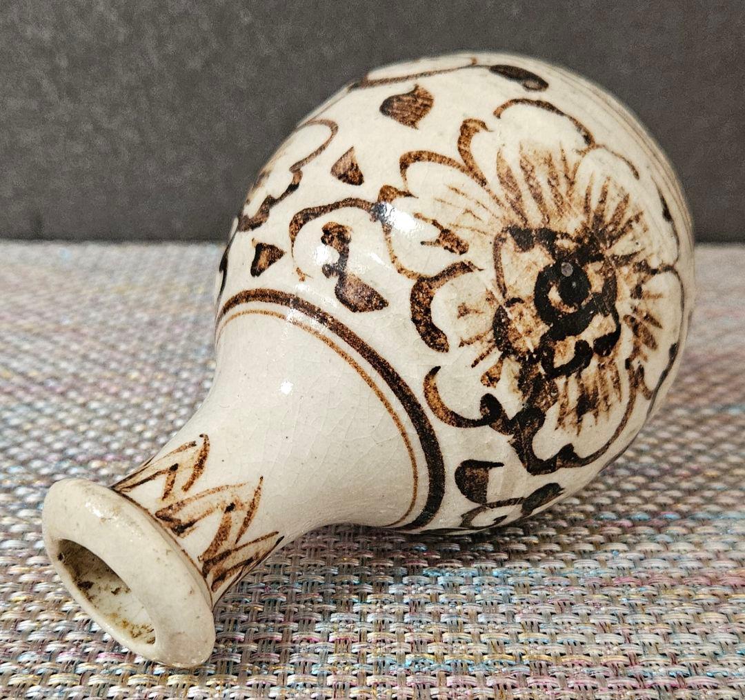 中国古陶磁器　中国古美術　宋〜明朝期 磁州窯　鉄絵　牡丹唐草文様　徳利　花入れ