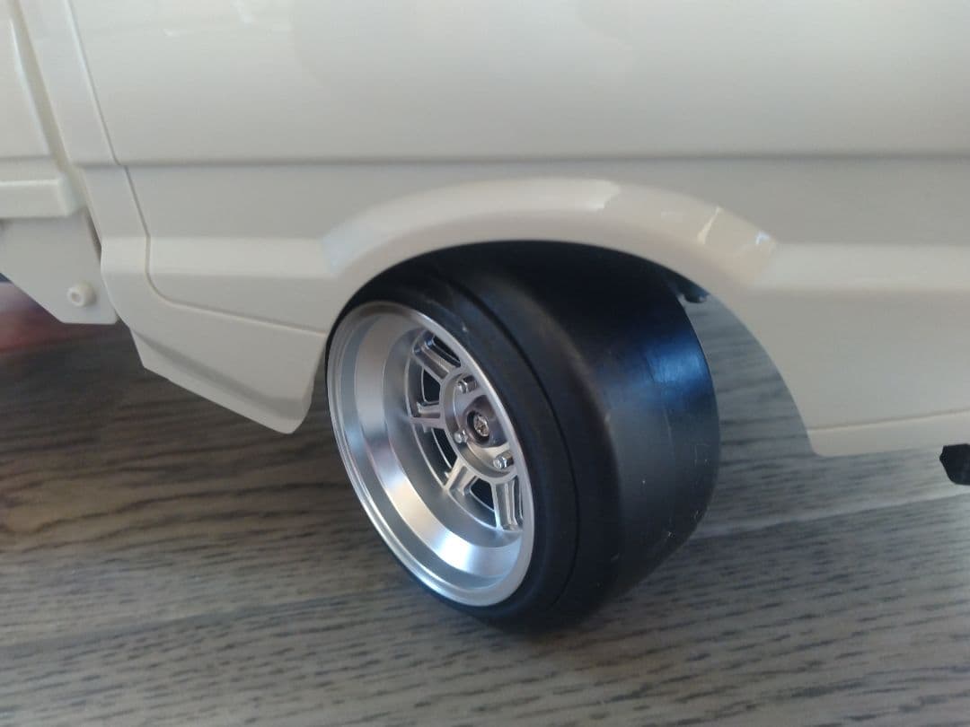 WPLスズキキャリー軽トラドリフトラジコン　RCカー