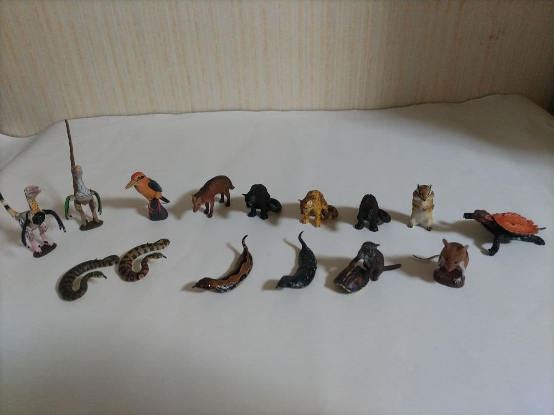 クリスマス特価!海洋堂チョコエッグ日本の動物第1弾〜4弾6弾ツチノコなど!