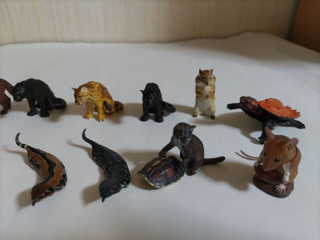 クリスマス特価!海洋堂チョコエッグ日本の動物第1弾〜4弾6弾ツチノコなど!