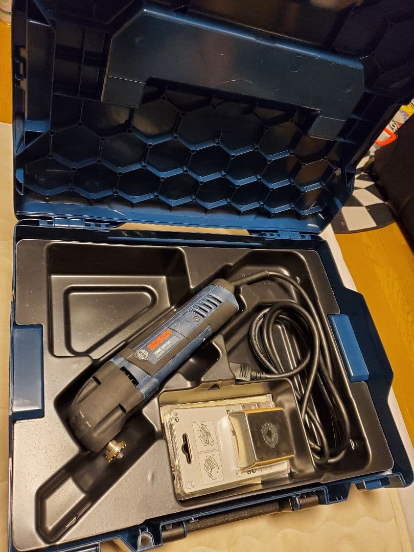 BOSCH　マルチツール　値下げ不可です