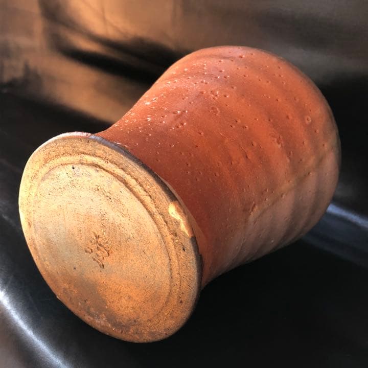 古美術品◼️蔵からまた凄そうな壺が出てきた。