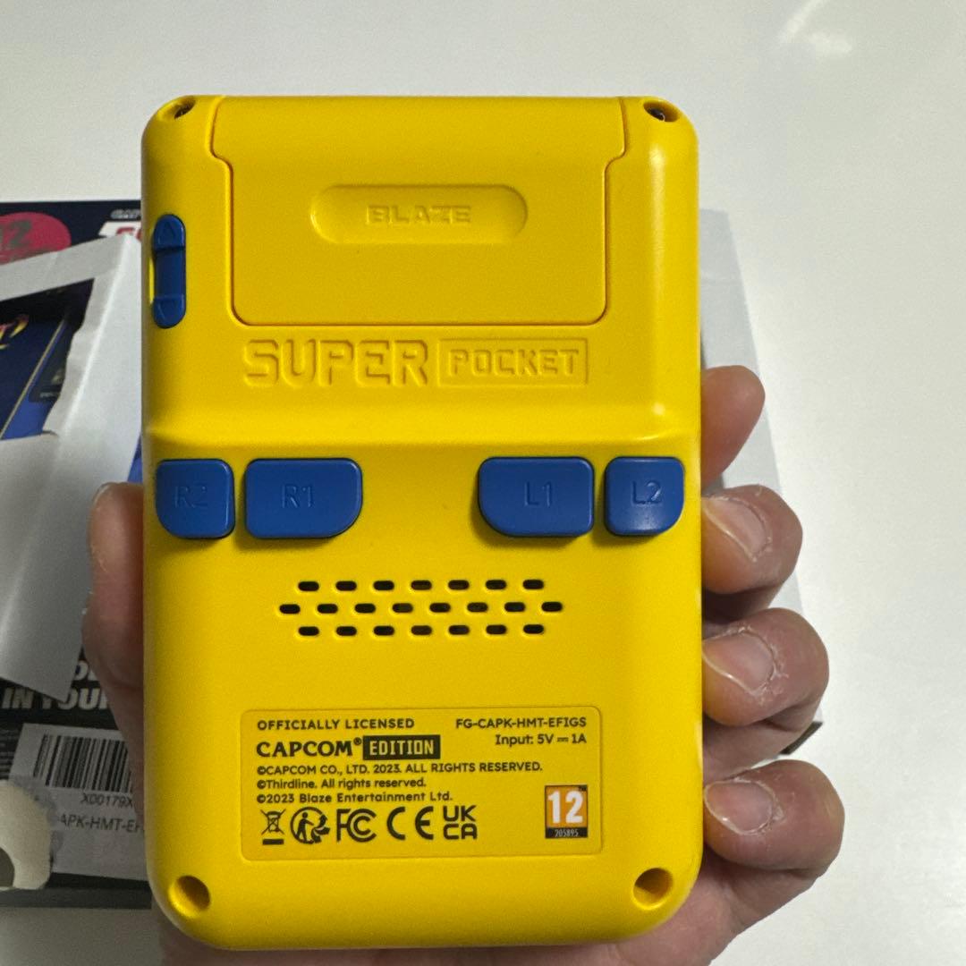 Blazeスーパーポケット　カプコン