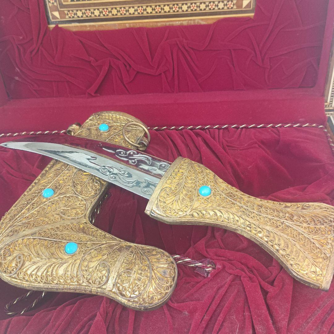 アラブの短剣　ハンジャル　オマーンの伝統工芸品　アンティーク