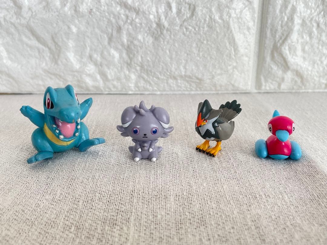 ポケモン　80個　まとめ売り　モンコレ　ゲットコレクション　メタモン　リザードン