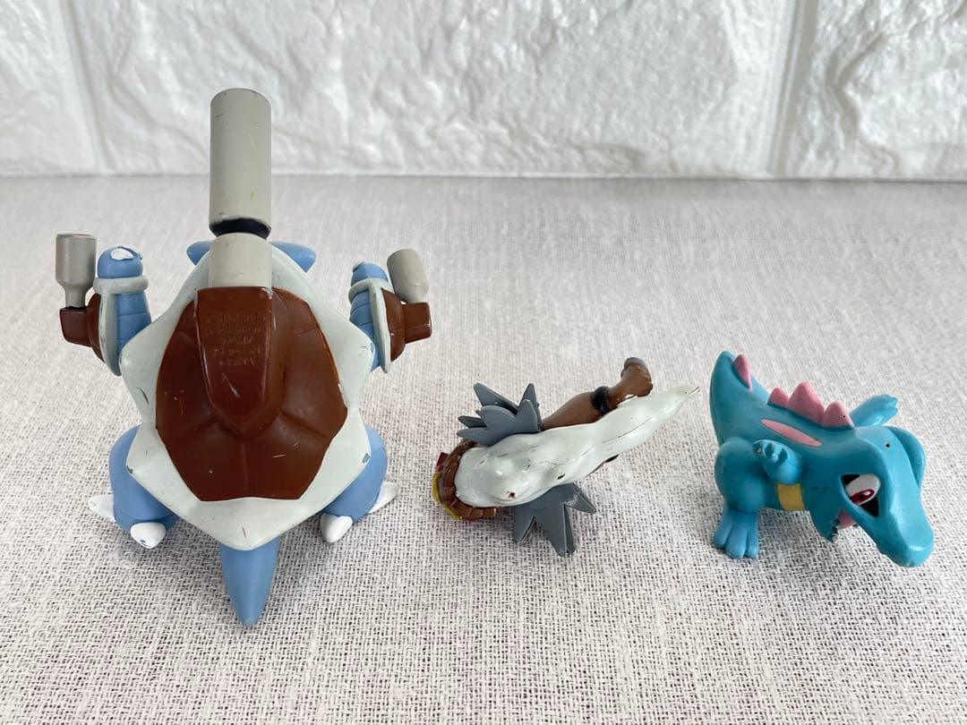 ポケモン　80個　まとめ売り　モンコレ　ゲットコレクション　メタモン　リザードン