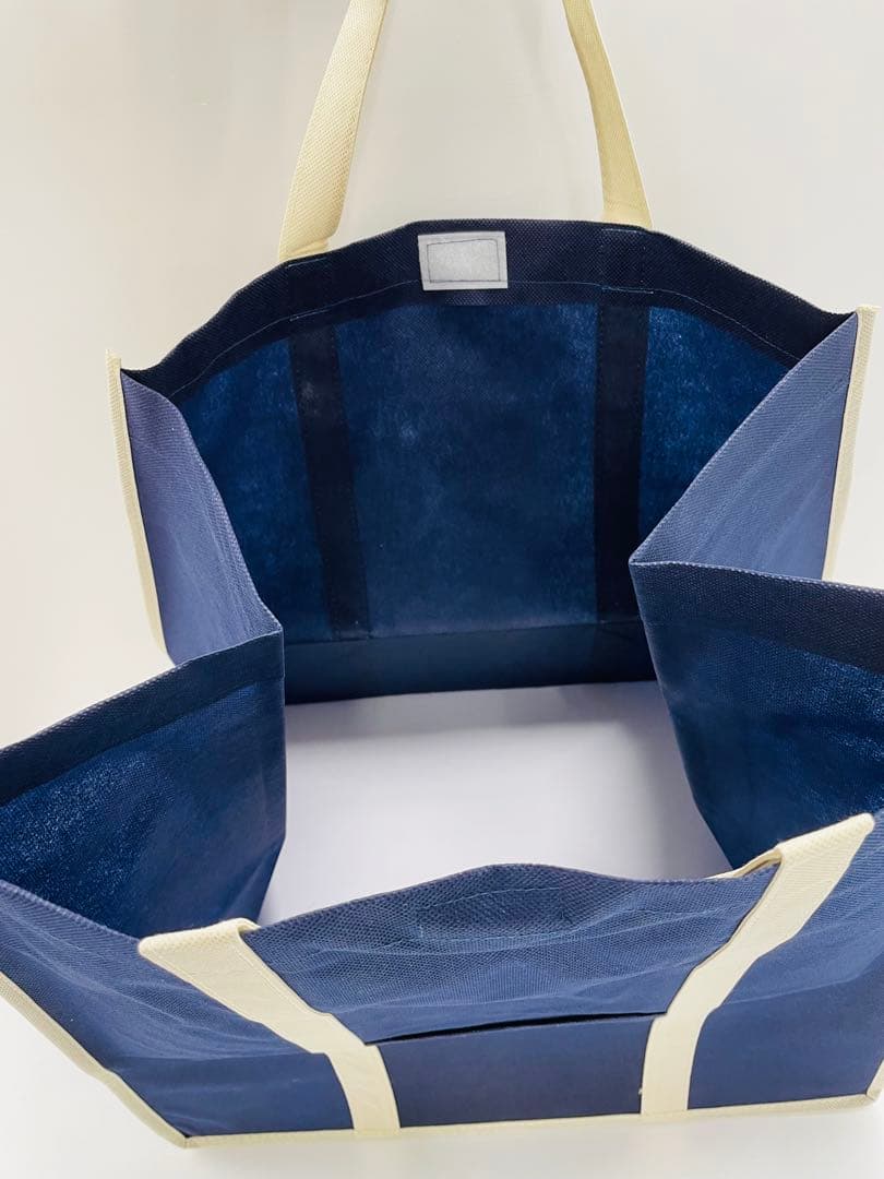 ギフトバッグ100枚　不織布バッグ　引き出物手提げ袋　エコバッグ　紺色