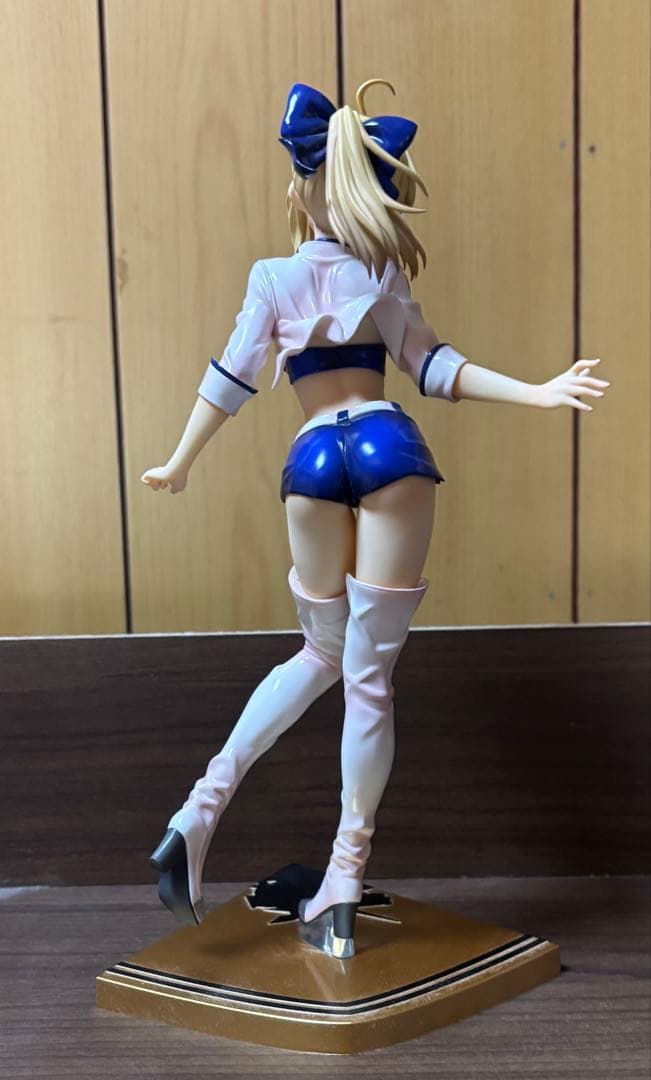 Fate アルトリア セイバー レーシングクイーン