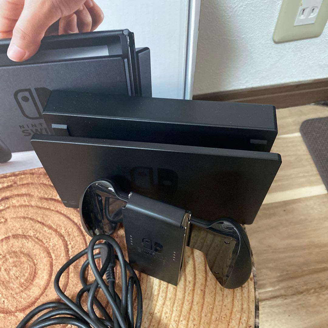 Nintendo Switch ニンテンドースイッチ本体　グレー ②