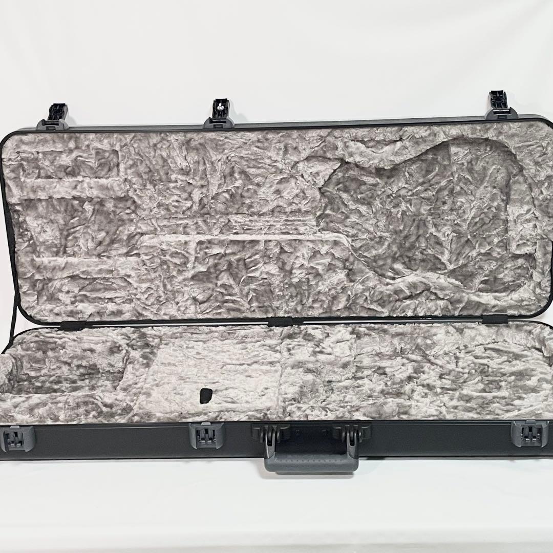 【美品】FENDER BASS HARD CASE ギター用鍵付きジャズマスター