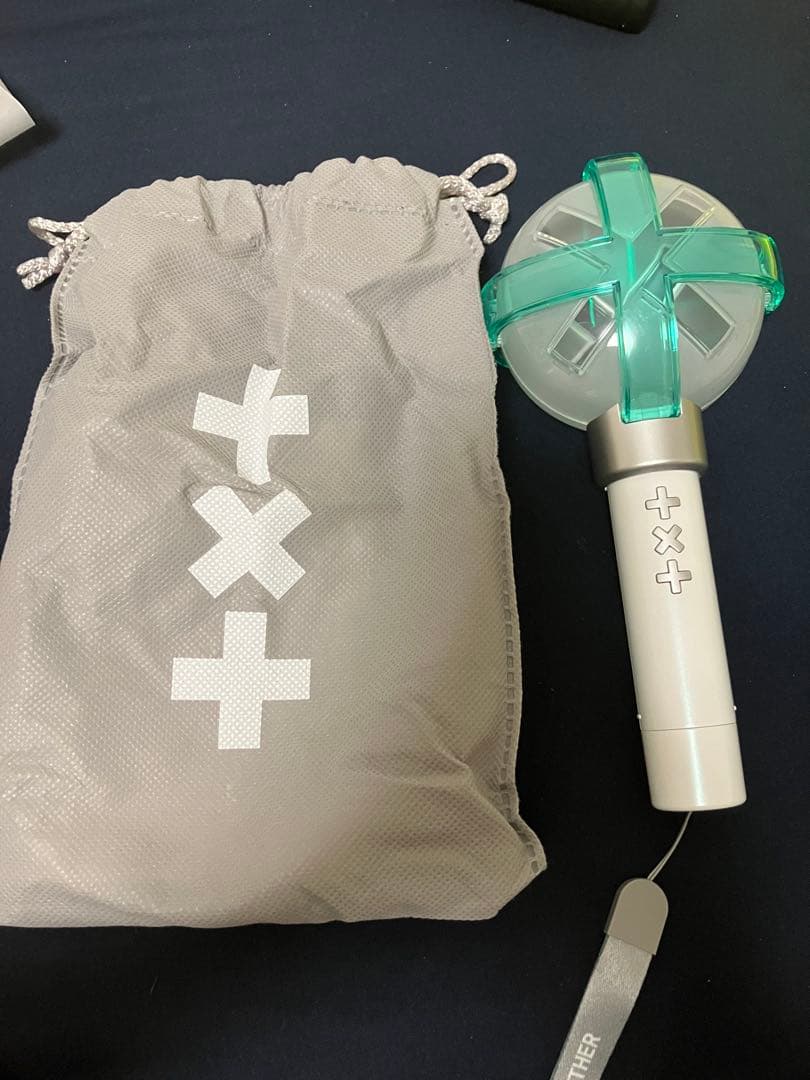 TXT ペンライト トレカ 収納袋付き