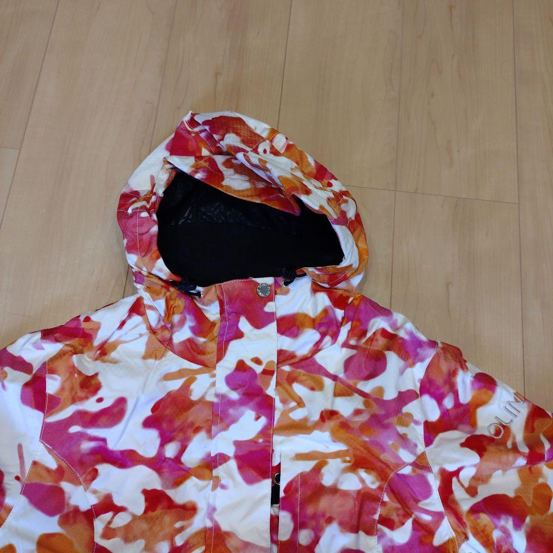 スノーボードウェア ピンク系 カモフラージュ