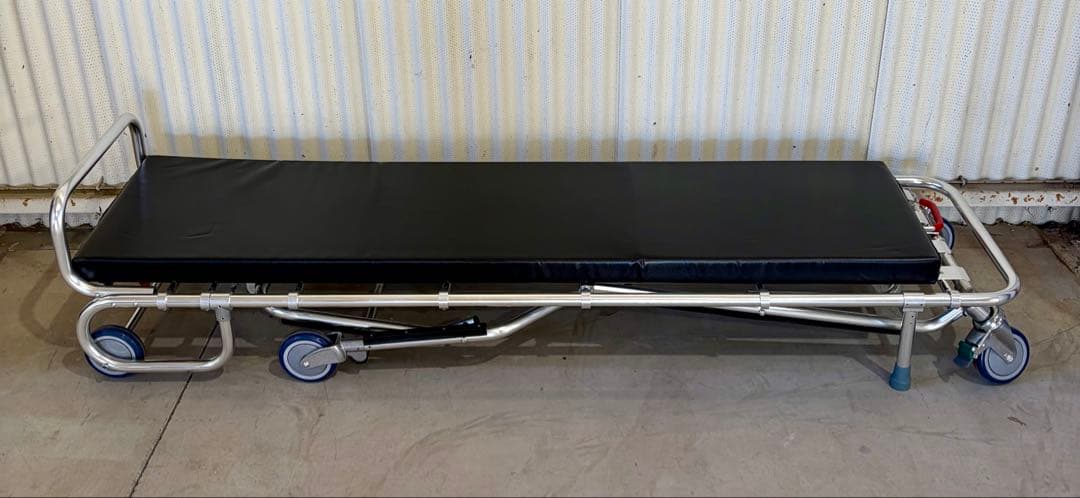 ① 【送料込み】搬送用 ストレッチャー アルミフレーム キャスター付き　美品
