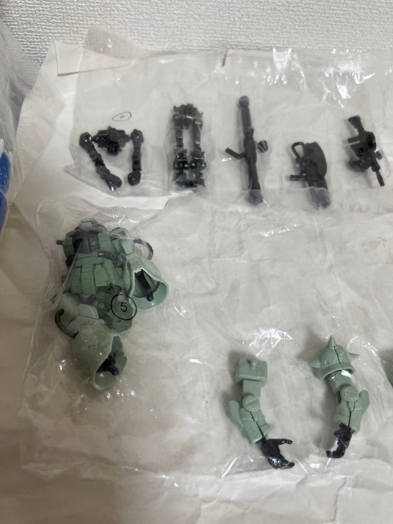 ガンダムプラモデルのセット