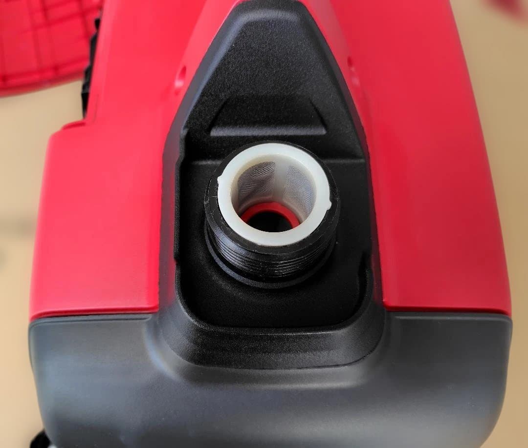 ホンダ　運転時間約7時間　インバーター発電機　EU16i 超低騒音型1.6kVA