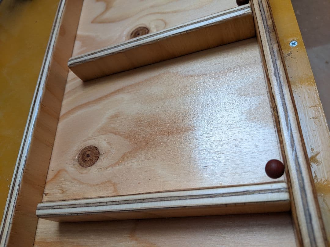 【壁掛本棚付】スラムダンク全31巻&表紙を飾れる壁掛コミックラック 6冊用×6個