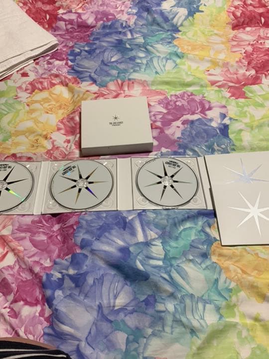 三代目のグッズ、DVD、CDまとめて出品します。