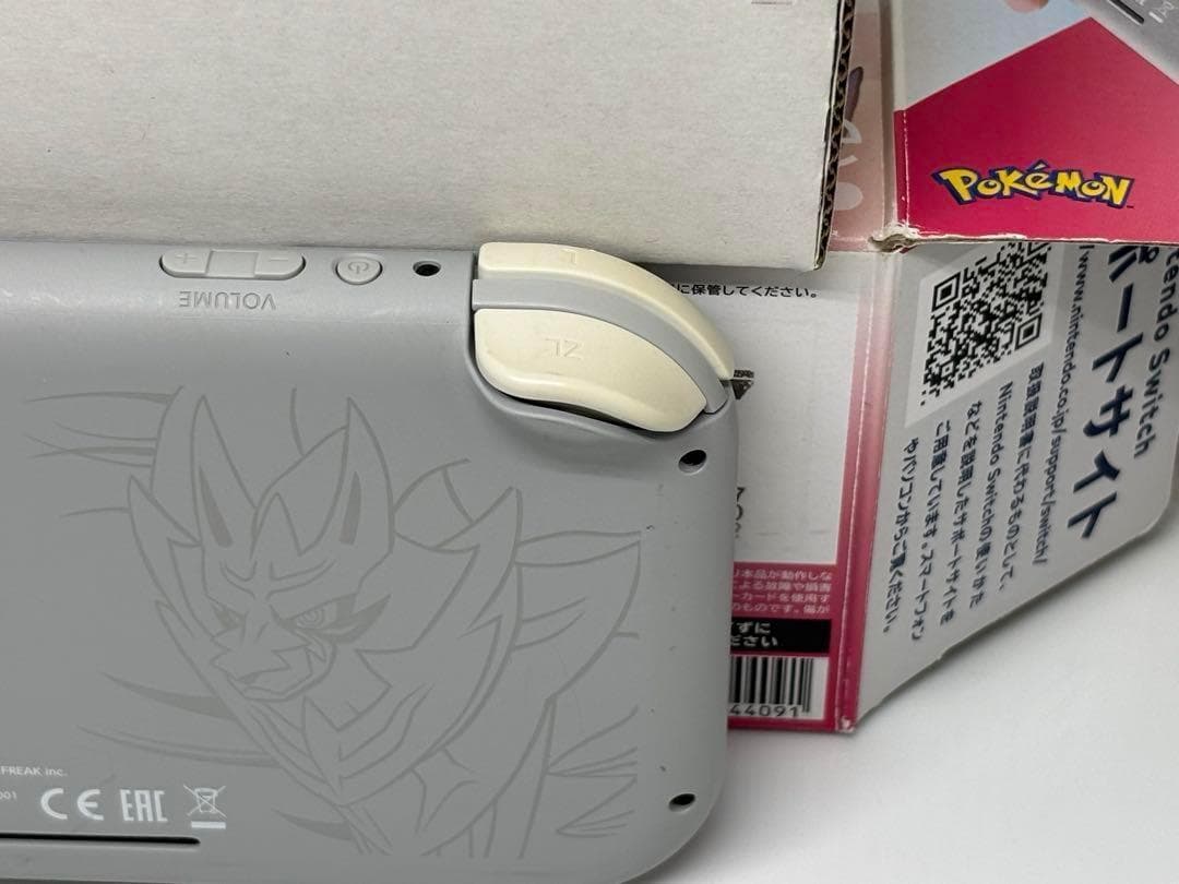 【限定モデル】Switch Lite ザシアン・ザマゼンタ 本体セット