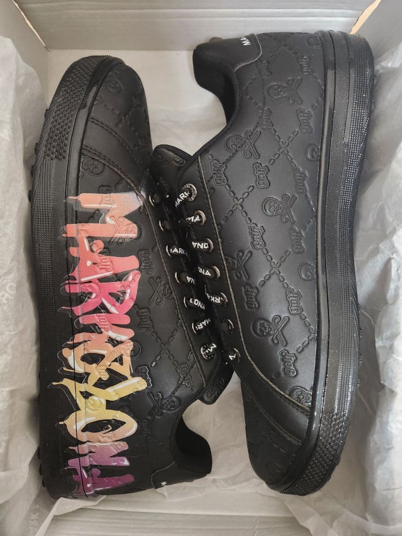 【大幅値下げ✨️28㎝】マーク＆ロナ エアロゾル ブラック×グラデ スカル 新品