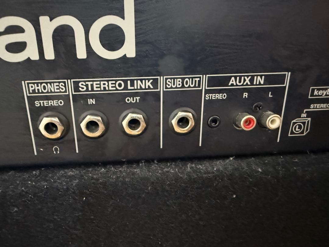 Roland KC-600 キーボードアンプ