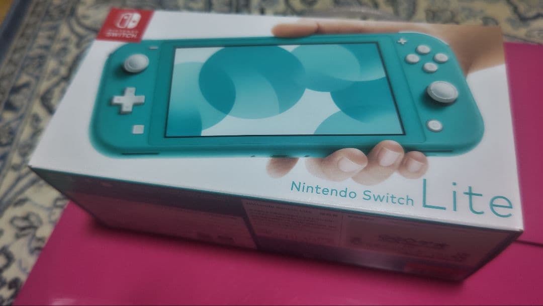 【ほぼ新品】Nintendo Switch Lite ターコイズ　＋保護フィルム