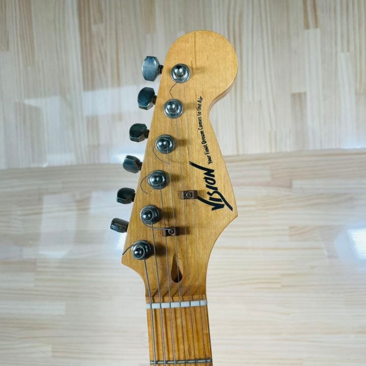 VISION ビザール　エレキギター